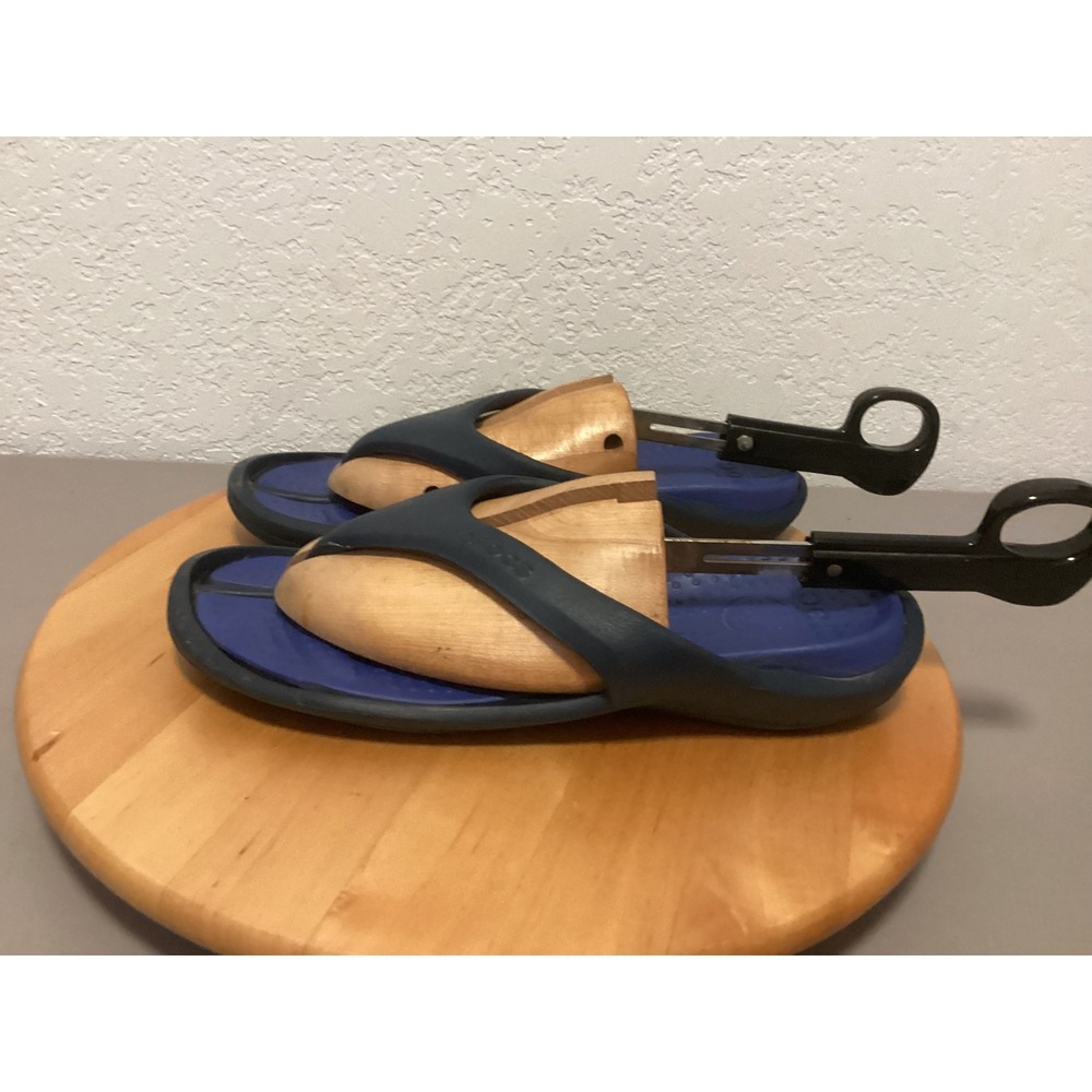 Crocs Athens Flip Flop Sandals Mens 10 Navy Royal Blue Lightweight Comfort